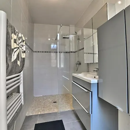 Ronce-les-bains 6 Personnes A Pied Apartment *